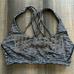 Victoria Sport Sports Bra